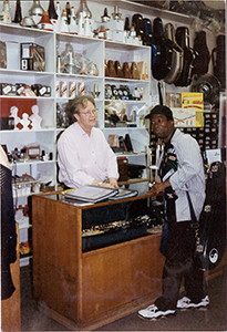 Bill Lewington History Images